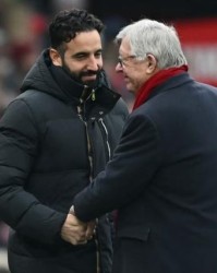 开云App-安东尼推倒曼联冬窗多米诺？阿莫林保级要买哪些人