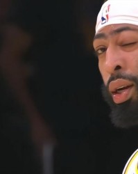 湖人没浓眉内线被打爆！受伤细节：左眼看不清东西