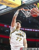 张镇麟复出！杨鸣：张镇麟求战意愿非常强 今晚将会给他报名